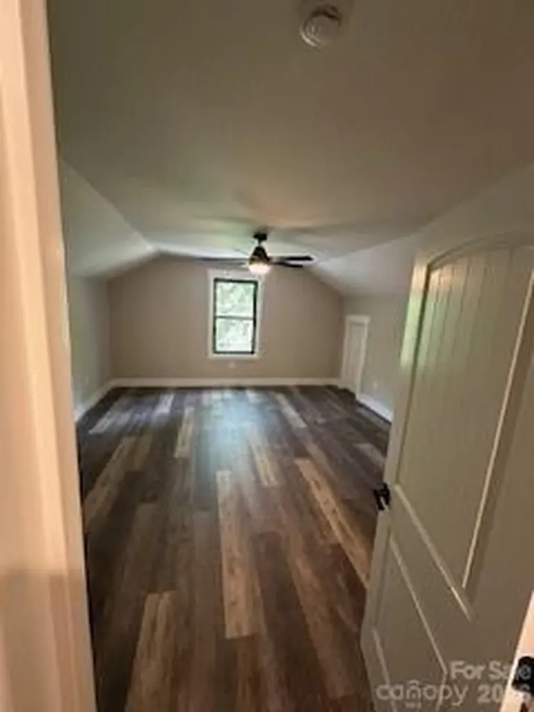 203 2 S Oconeechee Avenue Black Mountain NC 28711