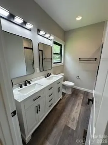 203 2 S Oconeechee Avenue Black Mountain NC 28711
