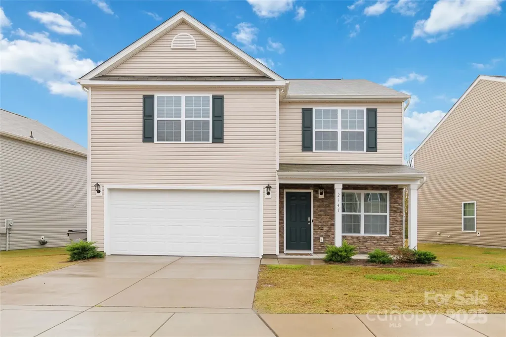 2147 Eastway Drive Dallas NC 28034