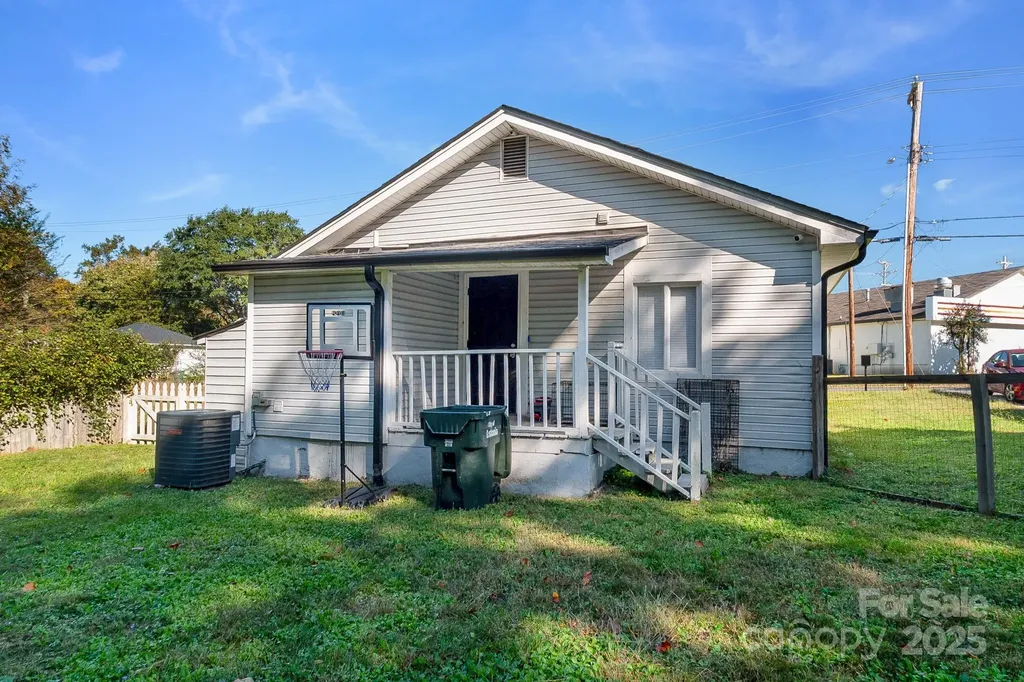 2317 Milton Avenue Gastonia NC 28052