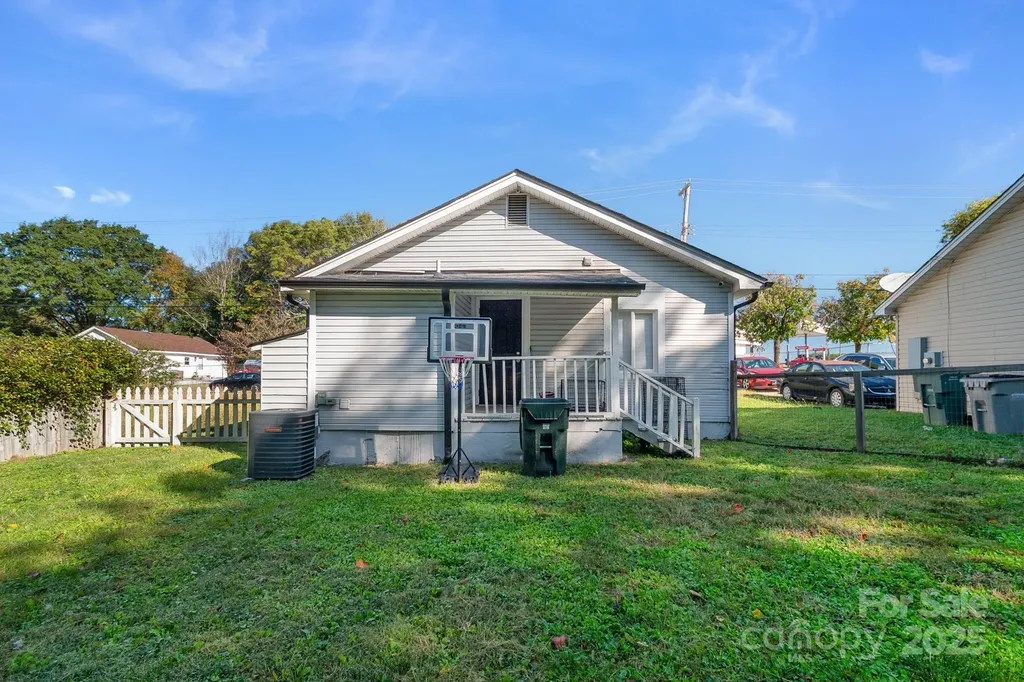 2317 Milton Avenue Gastonia NC 28052