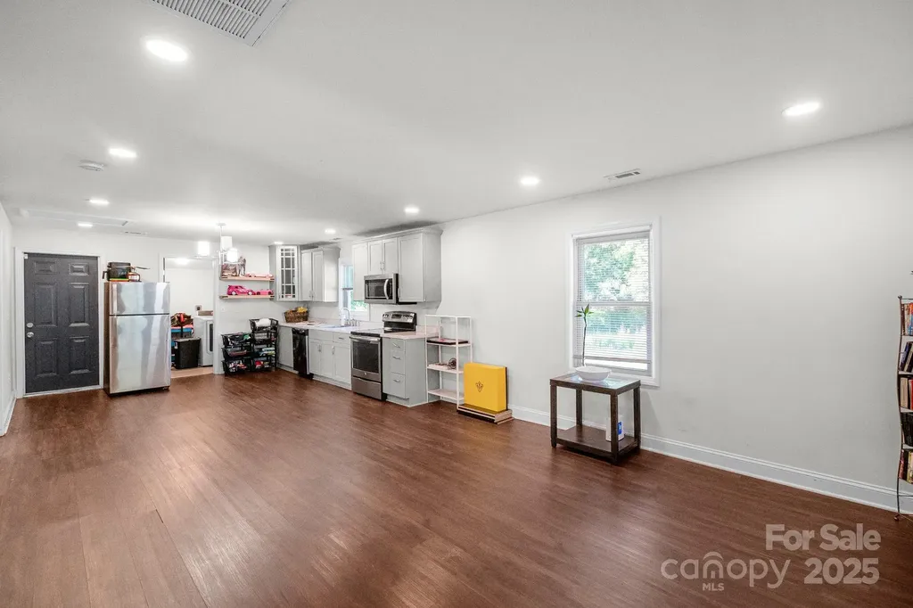 2317 Milton Avenue Gastonia NC 28052