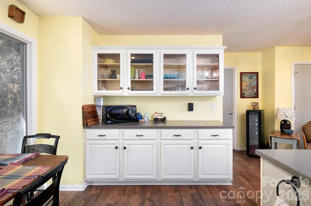 481 Overlook Drive Mars Hill NC 28754