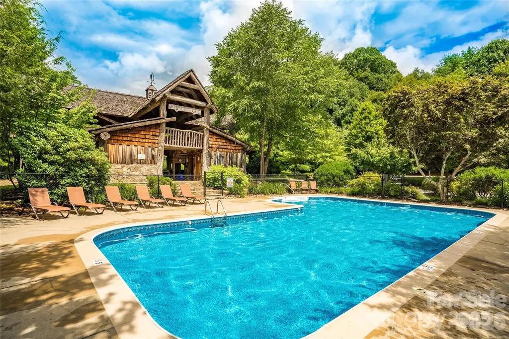 481 Overlook Drive Mars Hill NC 28754