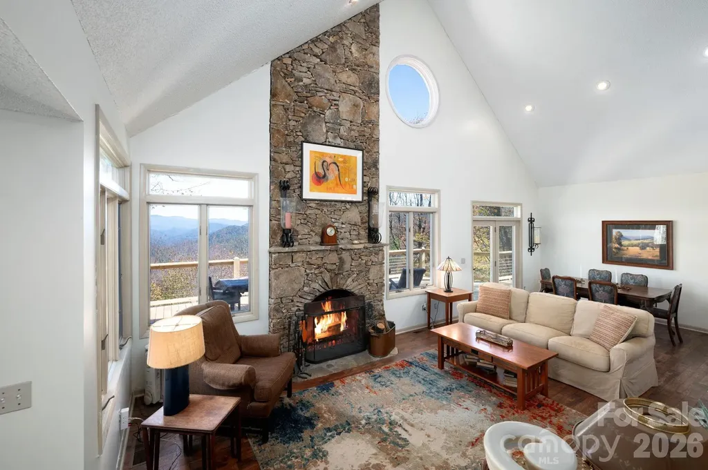 481 Overlook Drive Mars Hill NC 28754