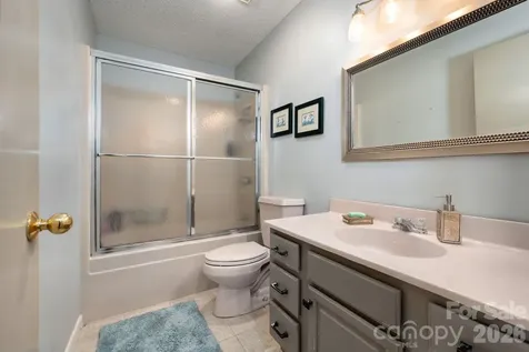 481 Overlook Drive Mars Hill NC 28754