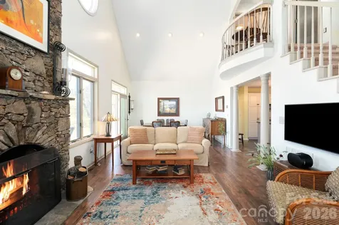 481 Overlook Drive Mars Hill NC 28754