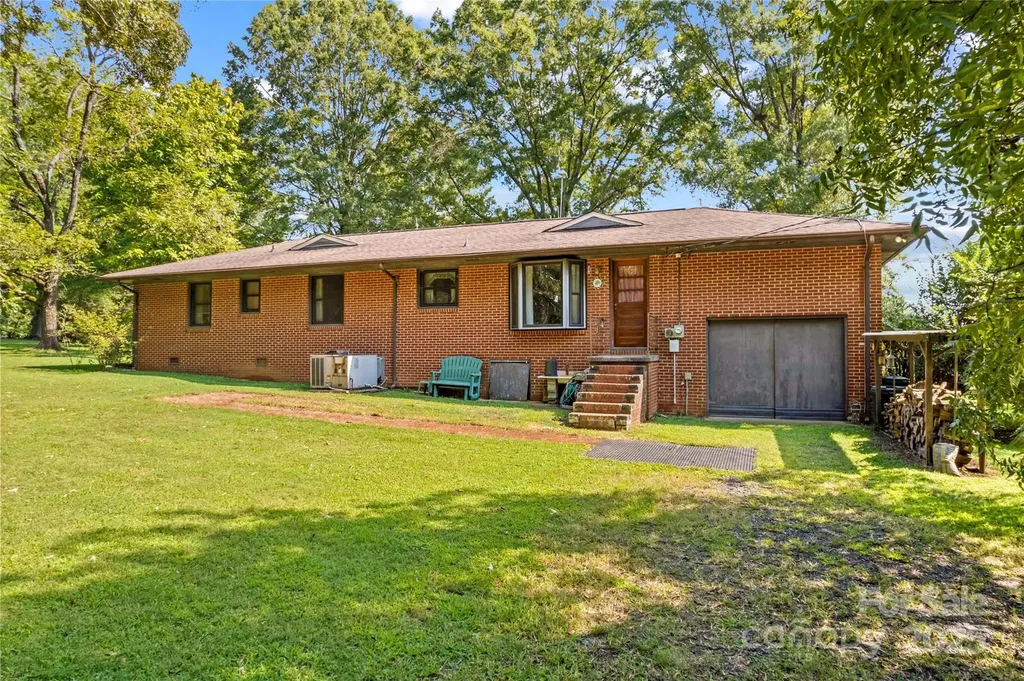 265 Rocky River Road Mooresville NC 28115