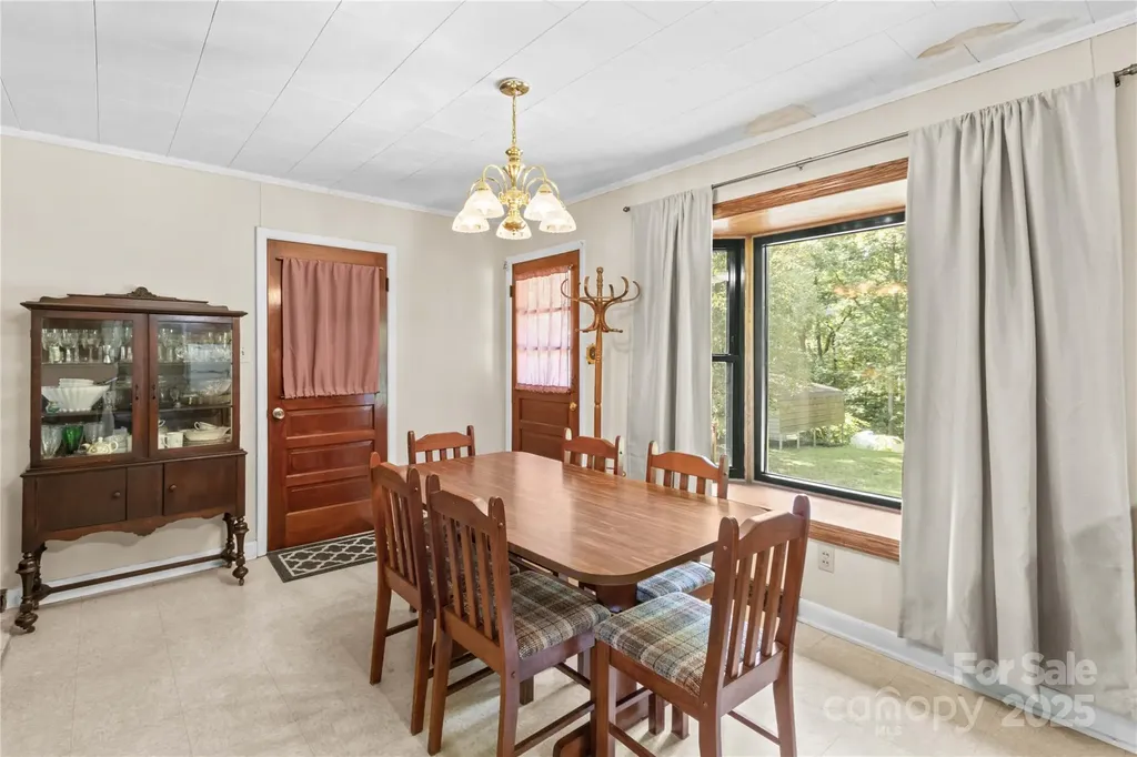 265 Rocky River Road Mooresville NC 28115