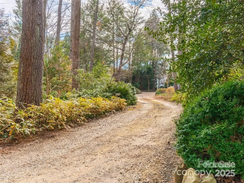 26 Sheridan Road Asheville NC 28803