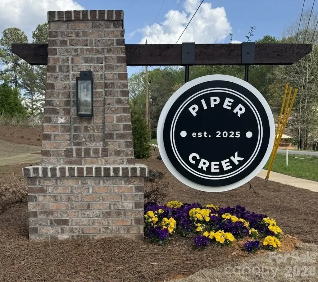 1694 Piper Creek Avenue Newton NC 28658