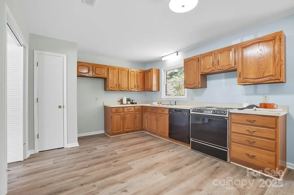 3230 W Innes Street Salisbury NC 28144