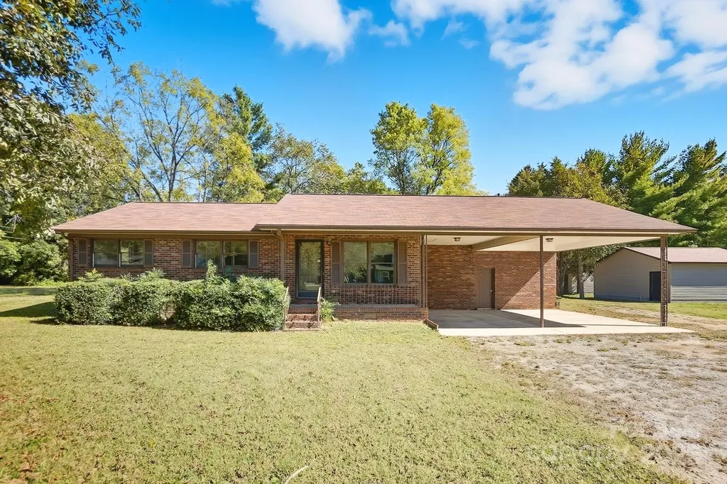 3230 W Innes Street Salisbury NC 28144