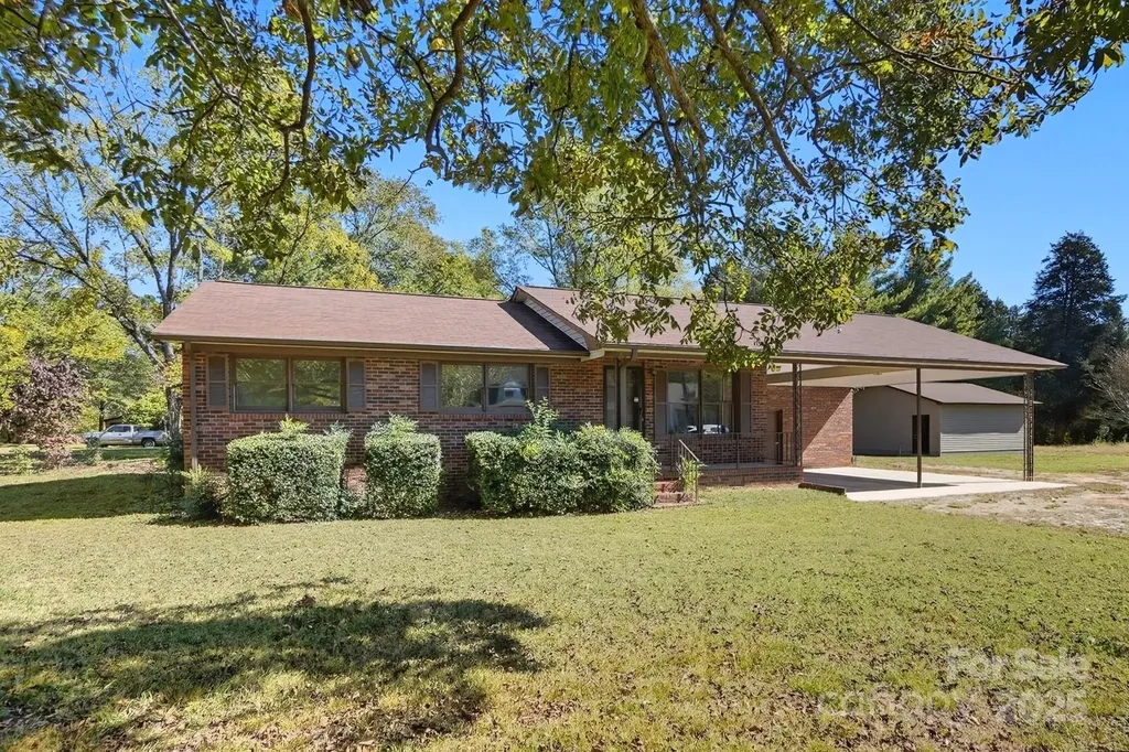 3230 W Innes Street Salisbury NC 28144