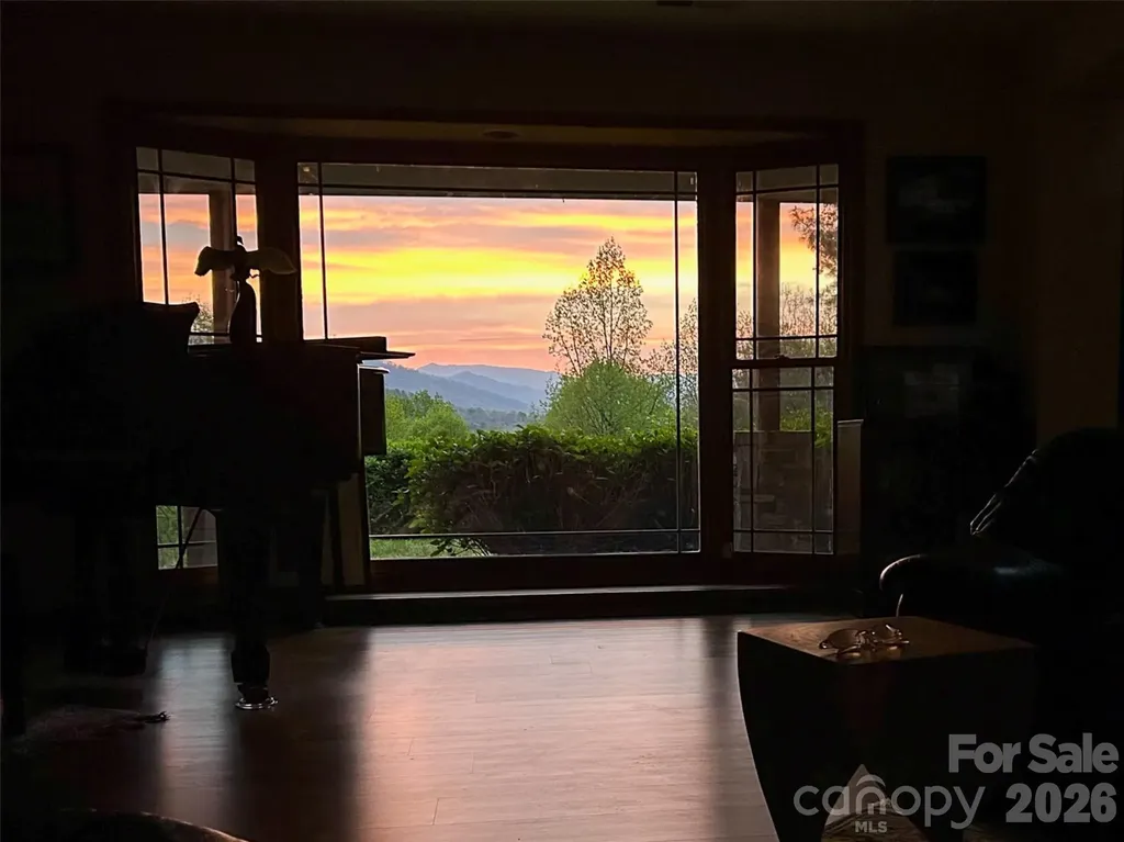 336 Berry Lane Bryson City NC 28713