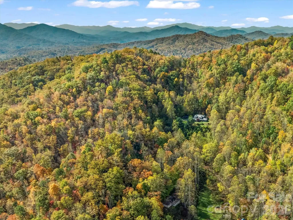 336 Berry Lane Bryson City NC 28713