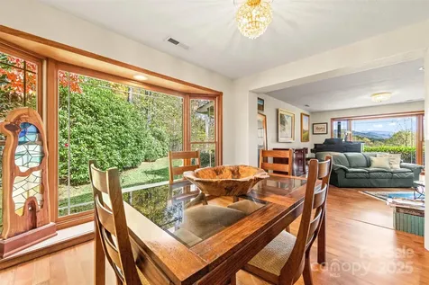 336 Berry Lane Bryson City NC 28713