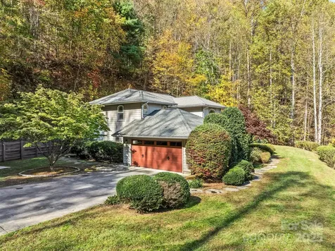 336 Berry Lane Bryson City NC 28713