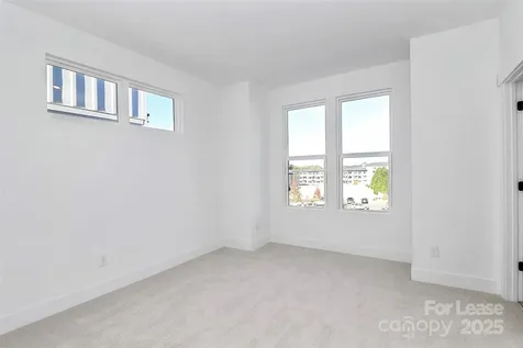 5027 Duchess Drive Charlotte NC 28217