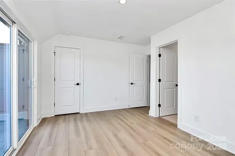 5027 Duchess Drive Charlotte NC 28217