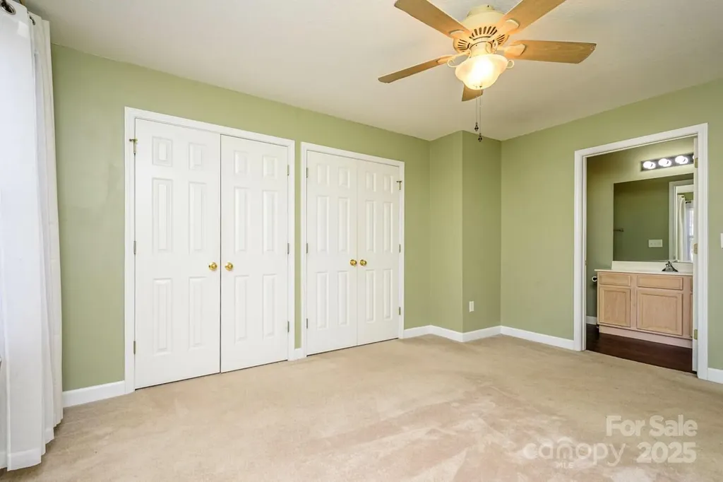 606 Olde Covington Way Arden NC 28704