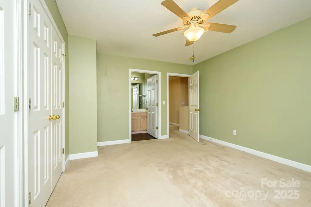 606 Olde Covington Way Arden NC 28704