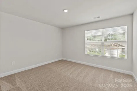 3332 Fox Hall Drive Gastonia NC 28052