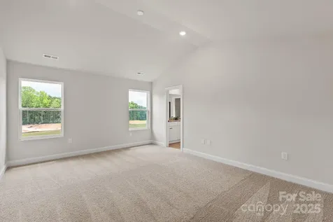 3332 Fox Hall Drive Gastonia NC 28052