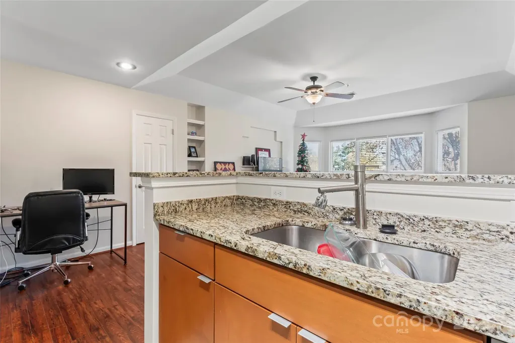 529 N Graham Street Charlotte NC 28202
