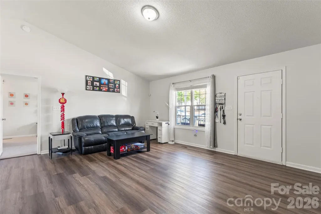1009 Braxton Drive Concord NC 28025