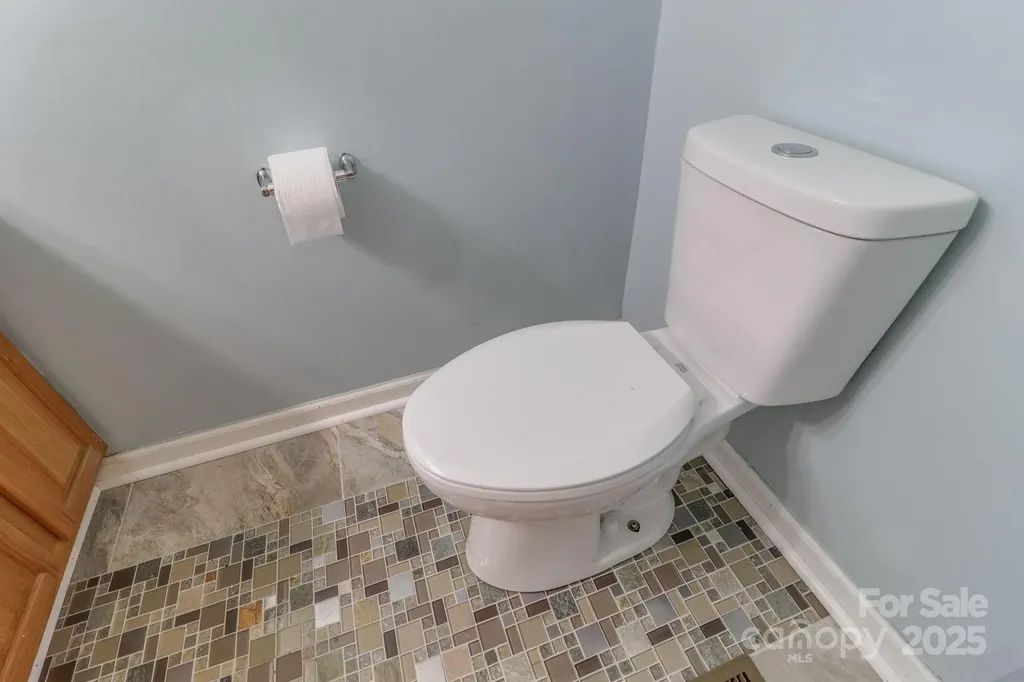 16 Aberdeen Drive Arden NC 28704