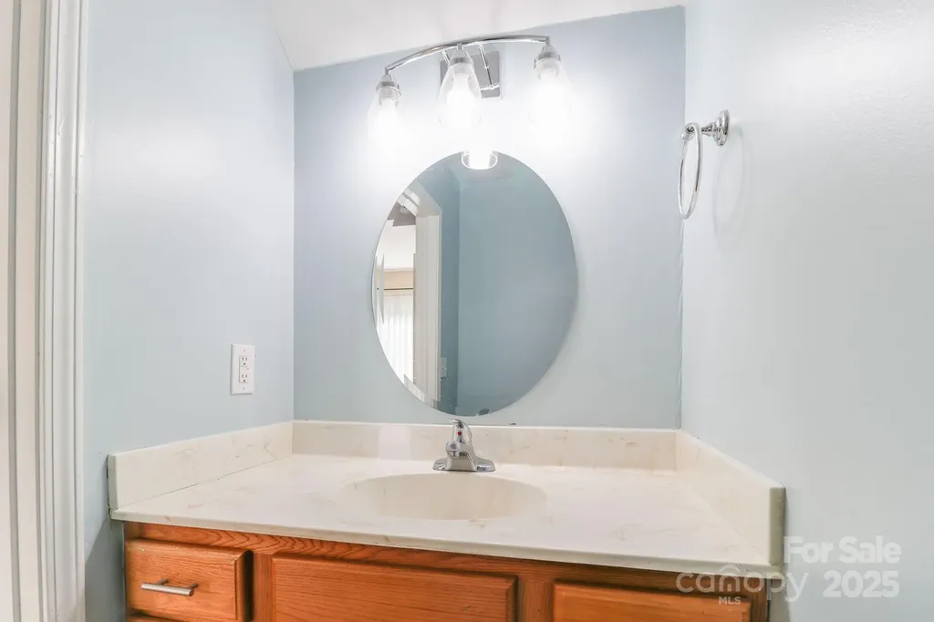 16 Aberdeen Drive Arden NC 28704