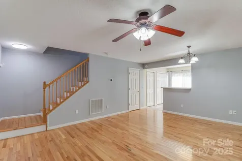 16 Aberdeen Drive Arden NC 28704
