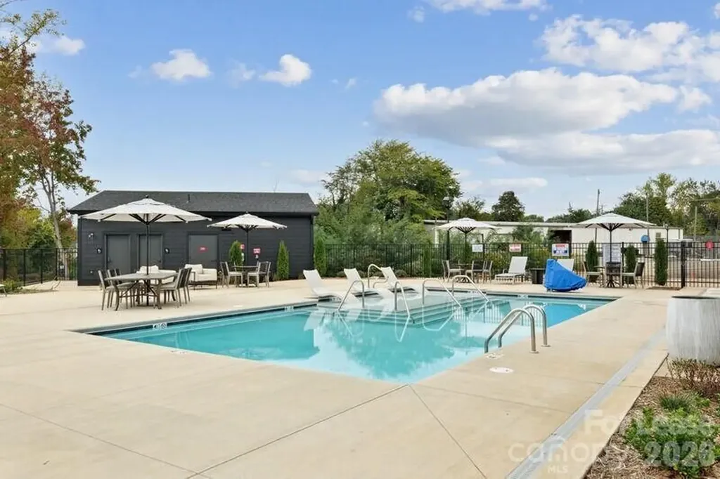 4418 Oat Grass Circle Charlotte NC 28213