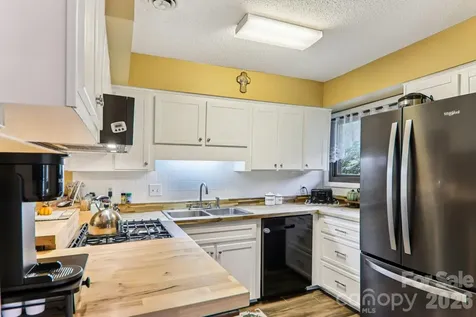 429 Mountains Boulevard Lake Lure NC 28746