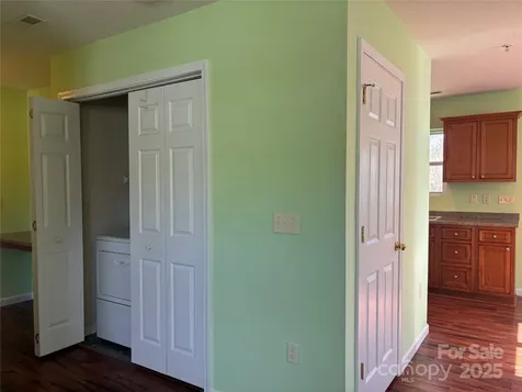 71 Volunteer Way Drive East Flat Rock NC 28726