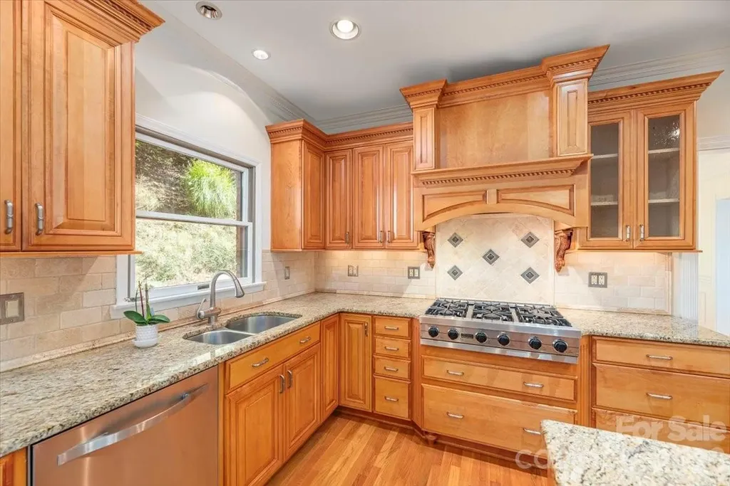 295 Laurel Ridge Drive Waynesville NC 28786