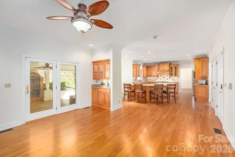 295 Laurel Ridge Drive Waynesville NC 28786