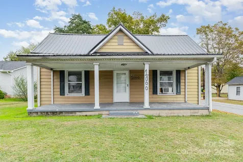 1209 3rd Street Spencer NC 28159