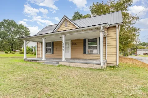 1209 3rd Street Spencer NC 28159
