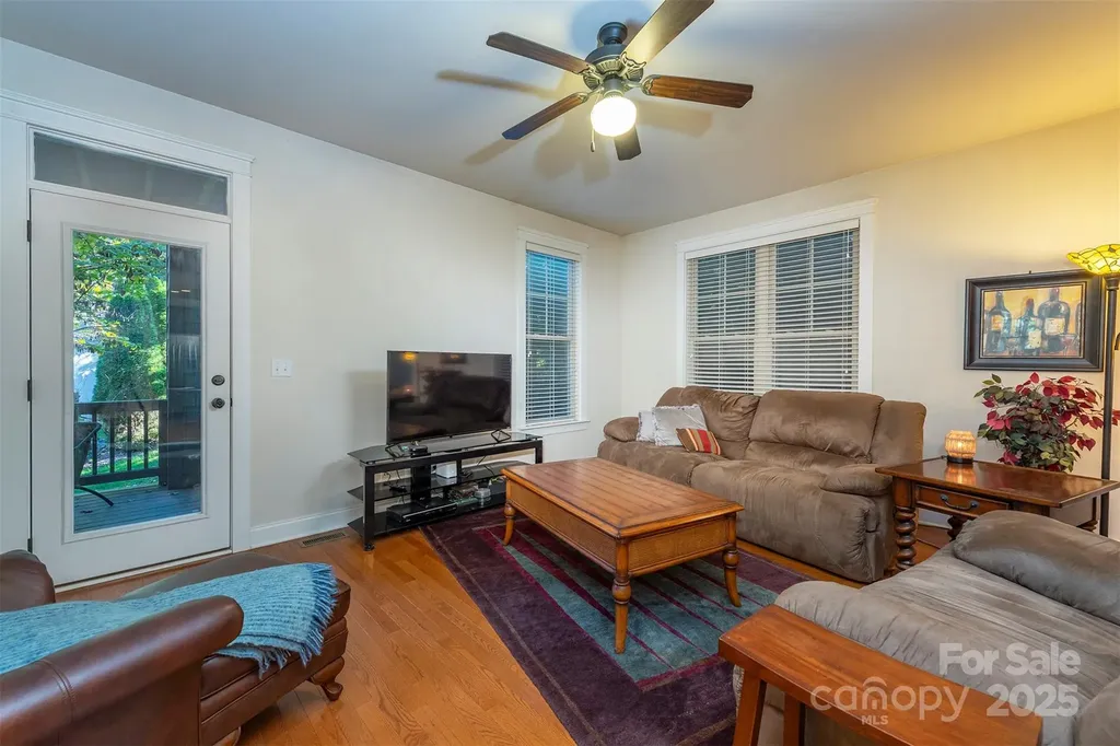 4 Yellow Owl Court Biltmore Lake NC 28715