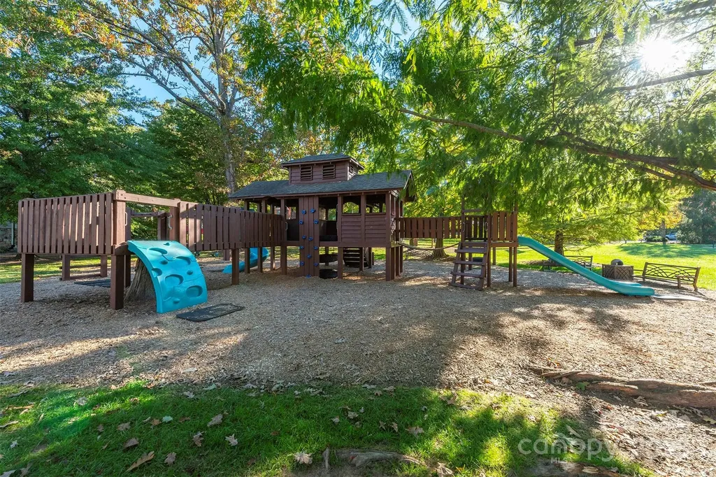 4 Yellow Owl Court Biltmore Lake NC 28715