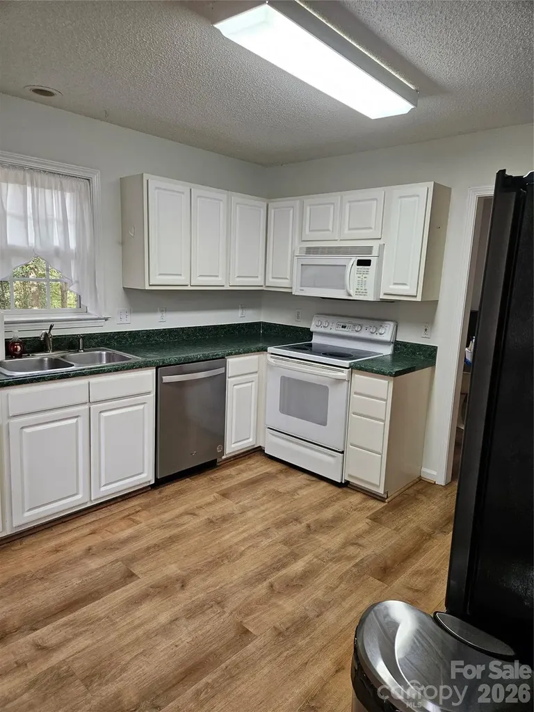 396 Glensprings Drive Fletcher NC 28732