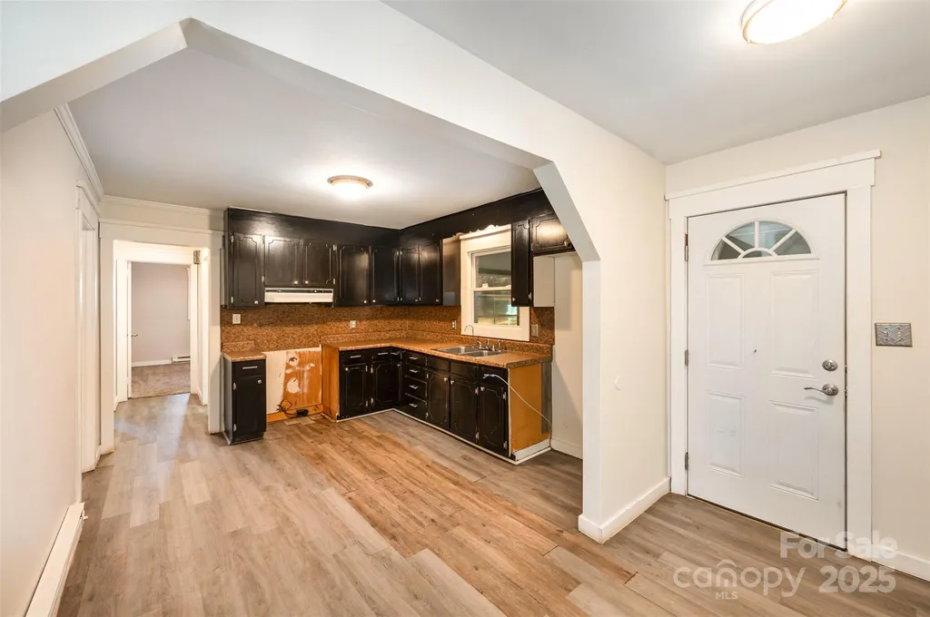 1201 Berkshire Drive Kannapolis NC 28081