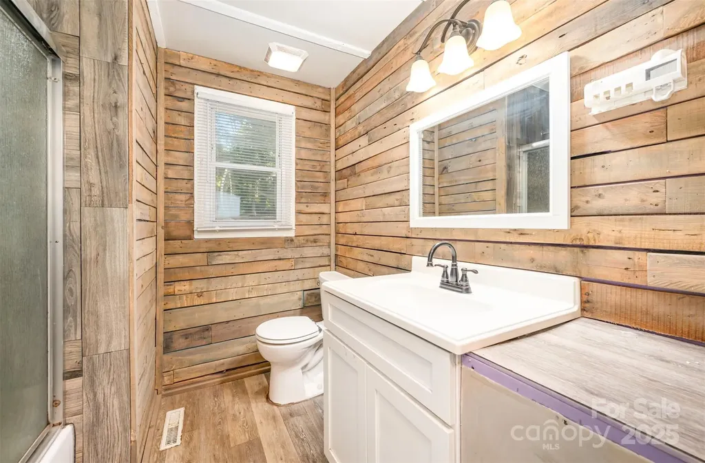 1201 Berkshire Drive Kannapolis NC 28081