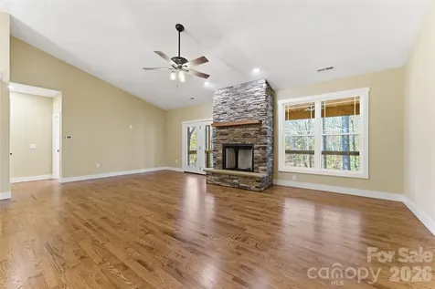 1462 Brightwater Road Hendersonville NC 28739