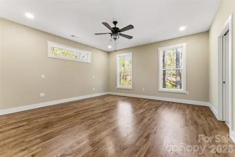 1462 Brightwater Road Hendersonville NC 28739
