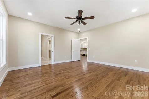 1462 Brightwater Road Hendersonville NC 28739