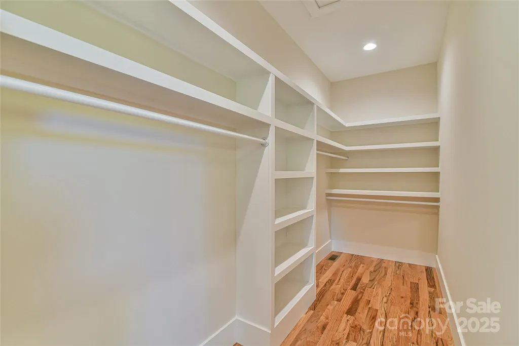 48 Crossings Circle Fairview NC 28730