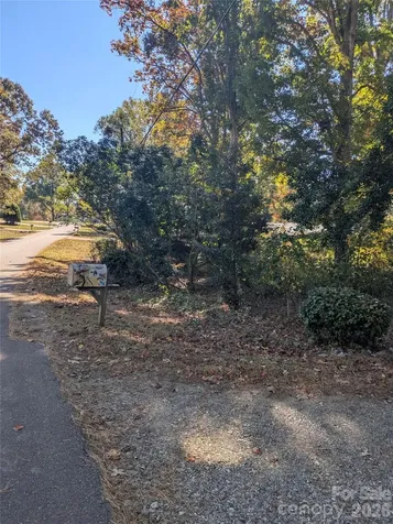137 Hideaway Lane Mooresville NC 28117